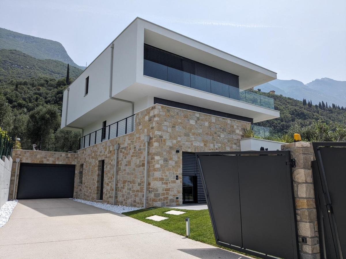 Olivo Luxury Apartments Malcesine Exteriör bild