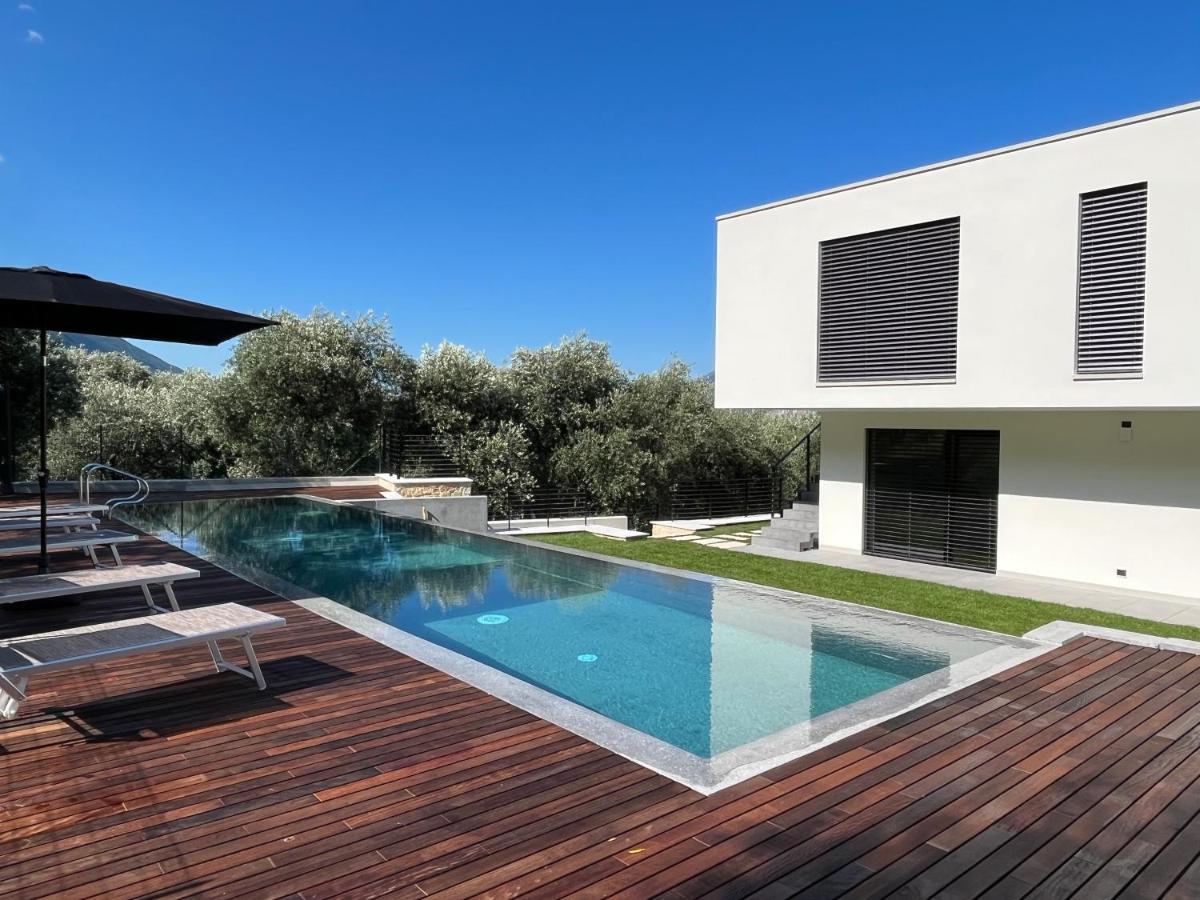 Olivo Luxury Apartments Malcesine Exteriör bild
