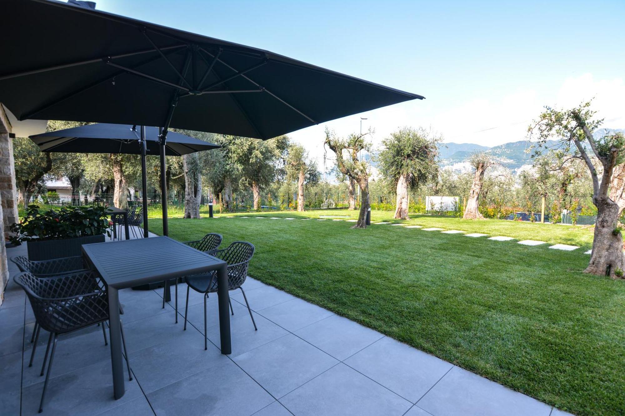 Olivo Luxury Apartments Malcesine Exteriör bild