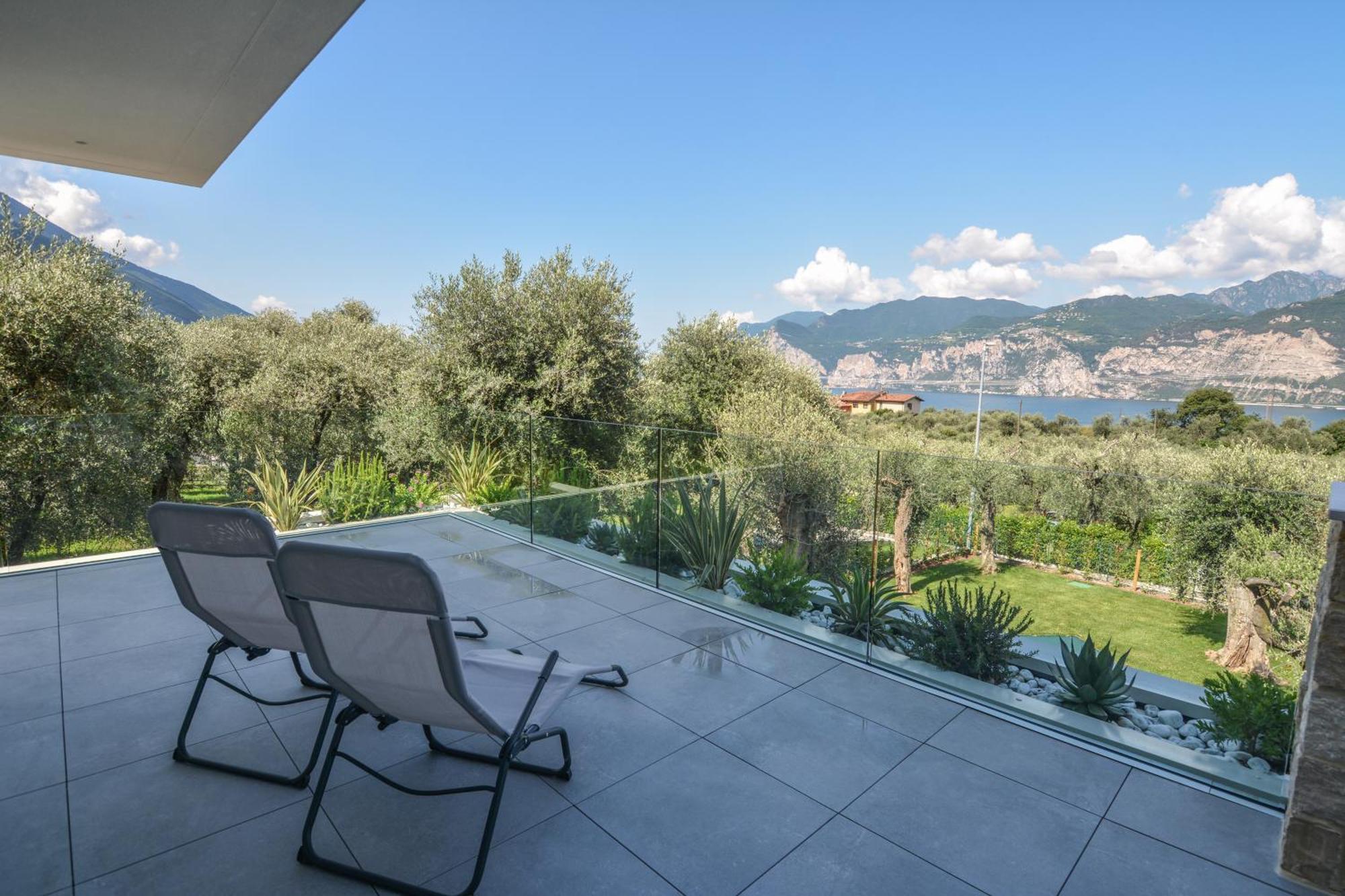 Olivo Luxury Apartments Malcesine Exteriör bild